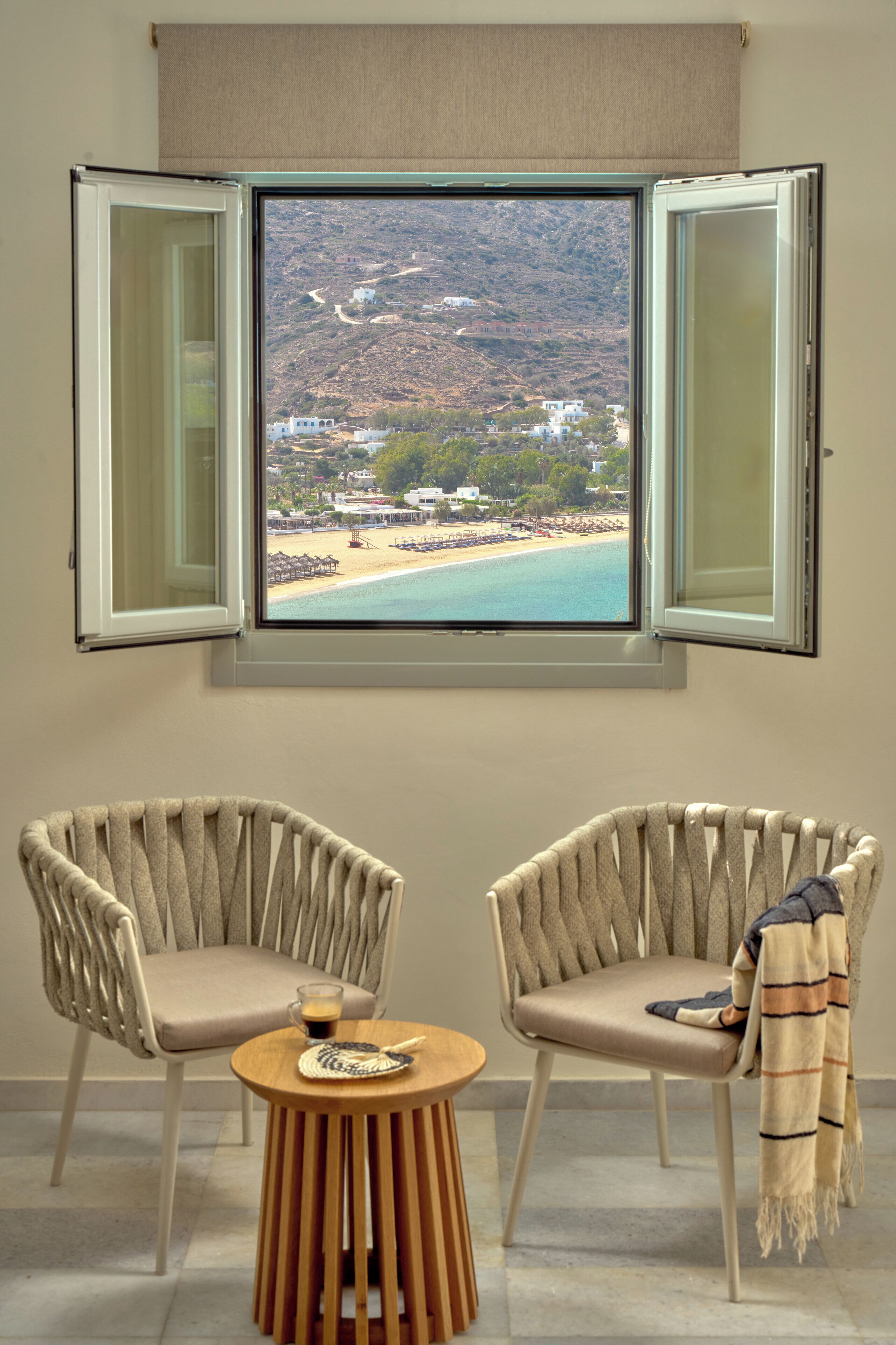 family suite, private pool, sea view | living area | tv