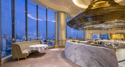 lebua at State Tower
