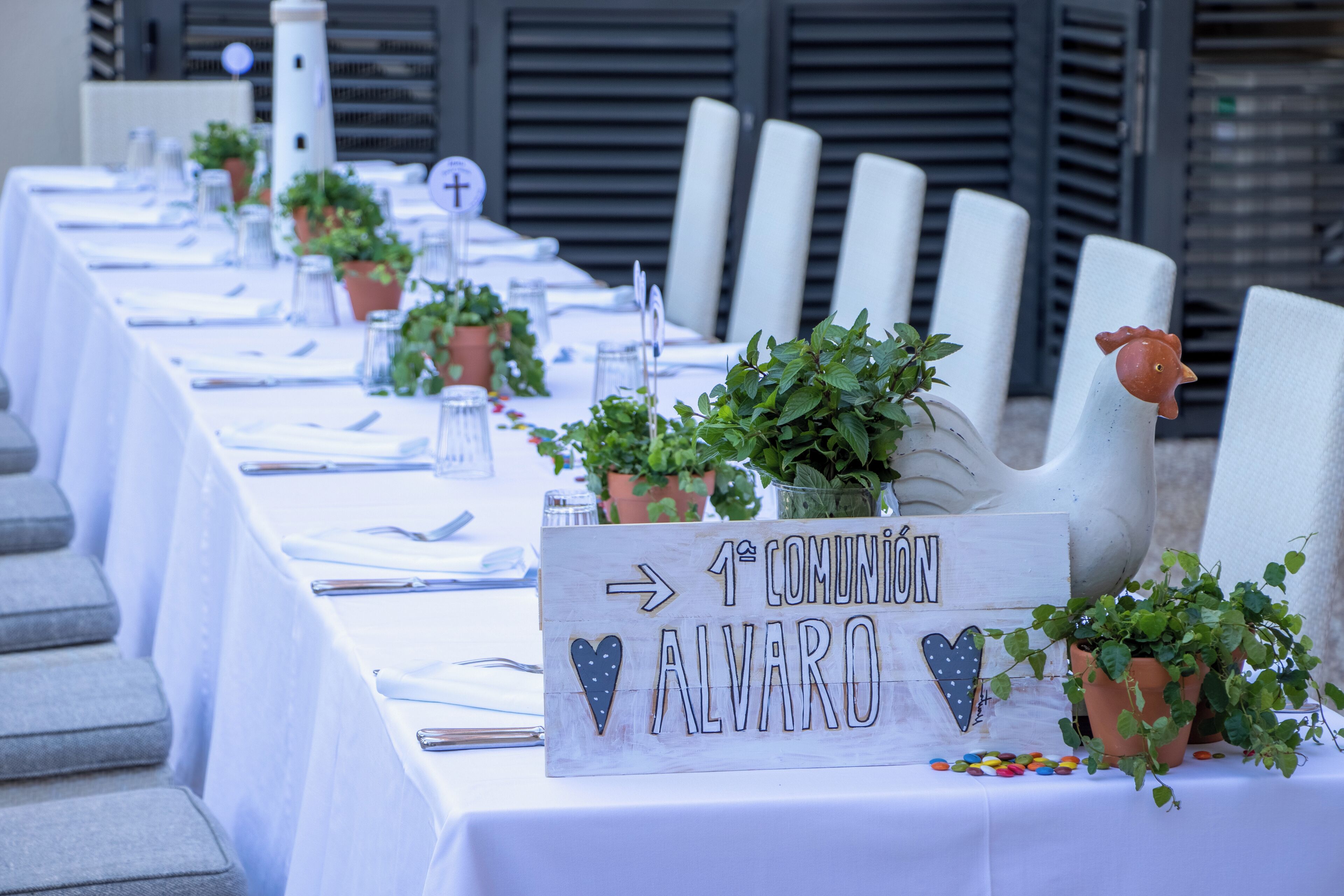 outdoor banquet area