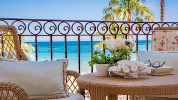 Junior Suite Mediterráneo | Terras