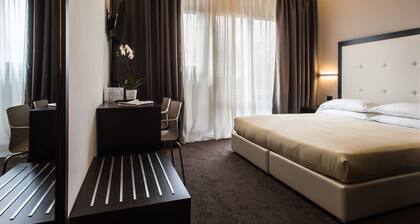 Hotel Mirage