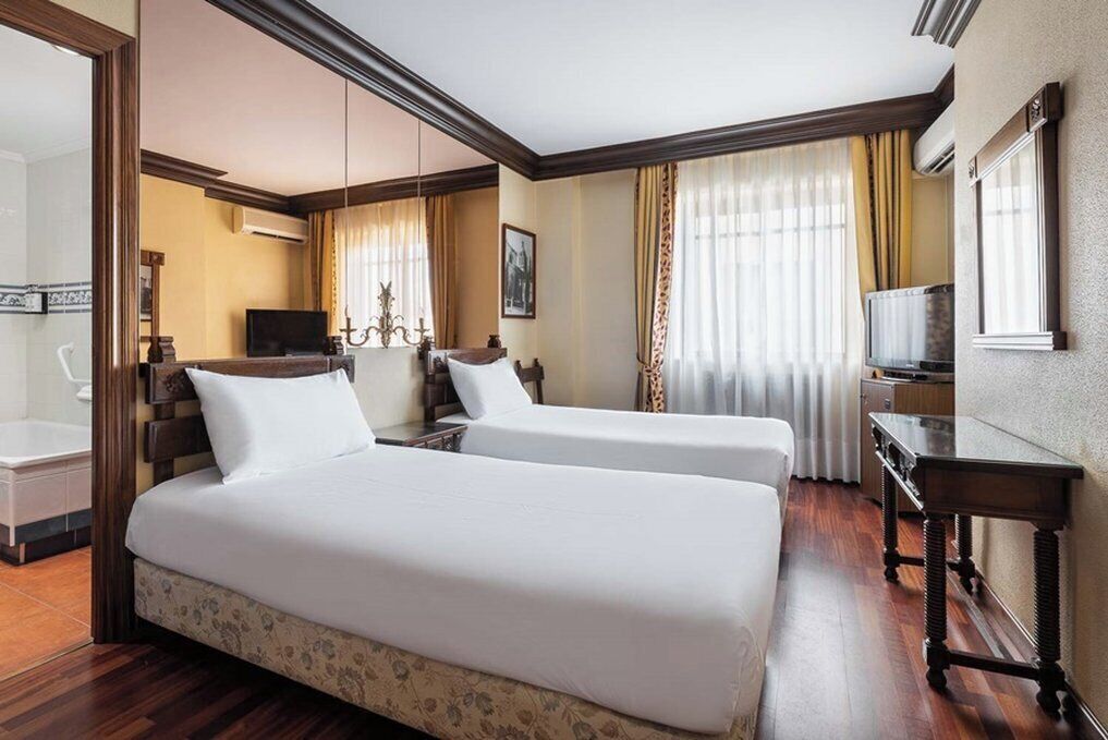 1 bedroom, minibar, in-room safe, desk