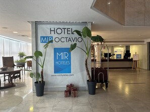 Reception - Hotel Mir Octavio (Algeciras)