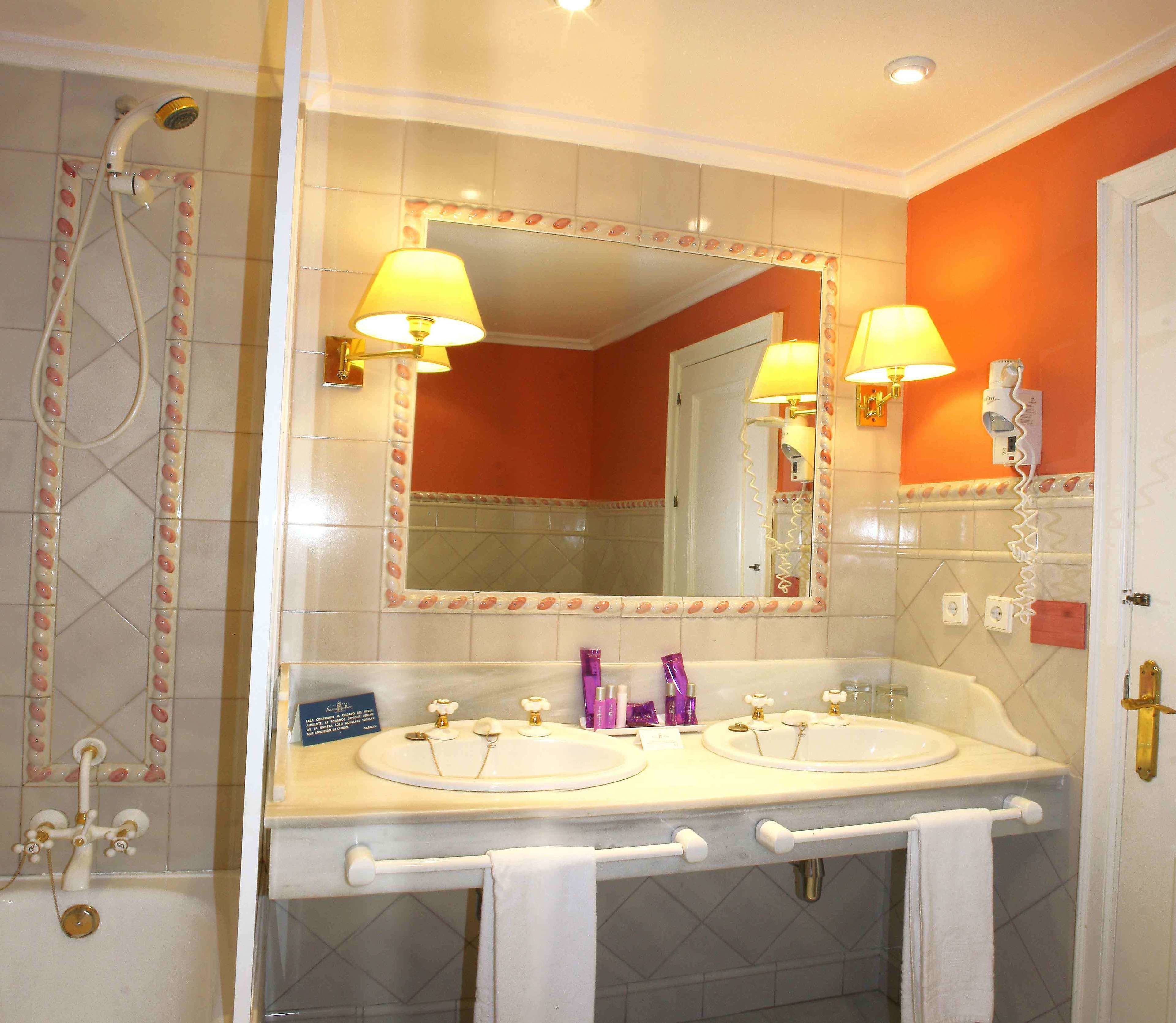 free toiletries, hair dryer, bathrobes, bidet