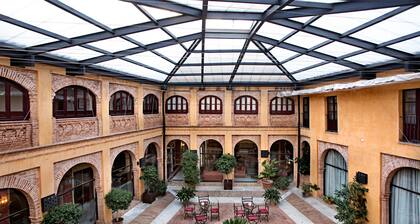 Hotel Alcázar de La Reina