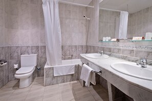 Towels - Hotel Vila de Calella (Calella)