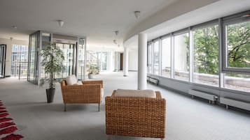 Khu tiếp khách ở sảnh