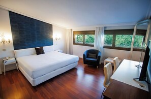 Double Room | Minibar, in-room safe, desk, free WiFi - Hotel Conde Rodrigo II by eme hoteles (Ciudad Rodrigo)