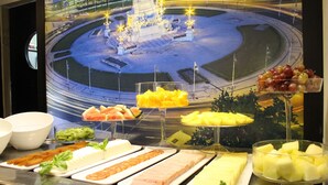 Breakfast buffet - Hotel Expo Astoria (Lisbon)