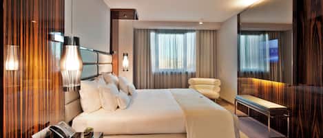 Suite | 1 camera, minibar, cassaforte in camera, una scrivania