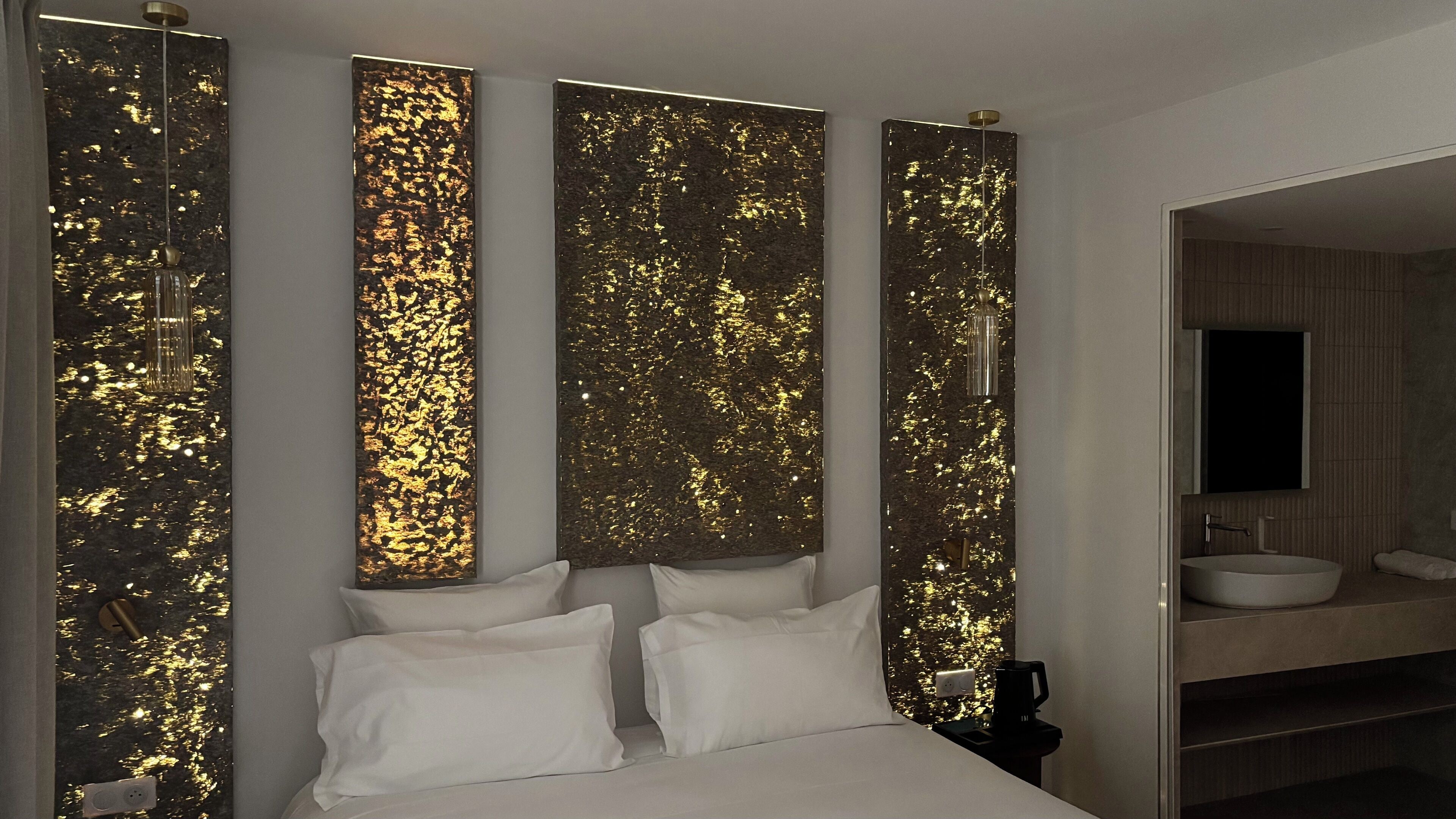 Photo - Bobo's hotel