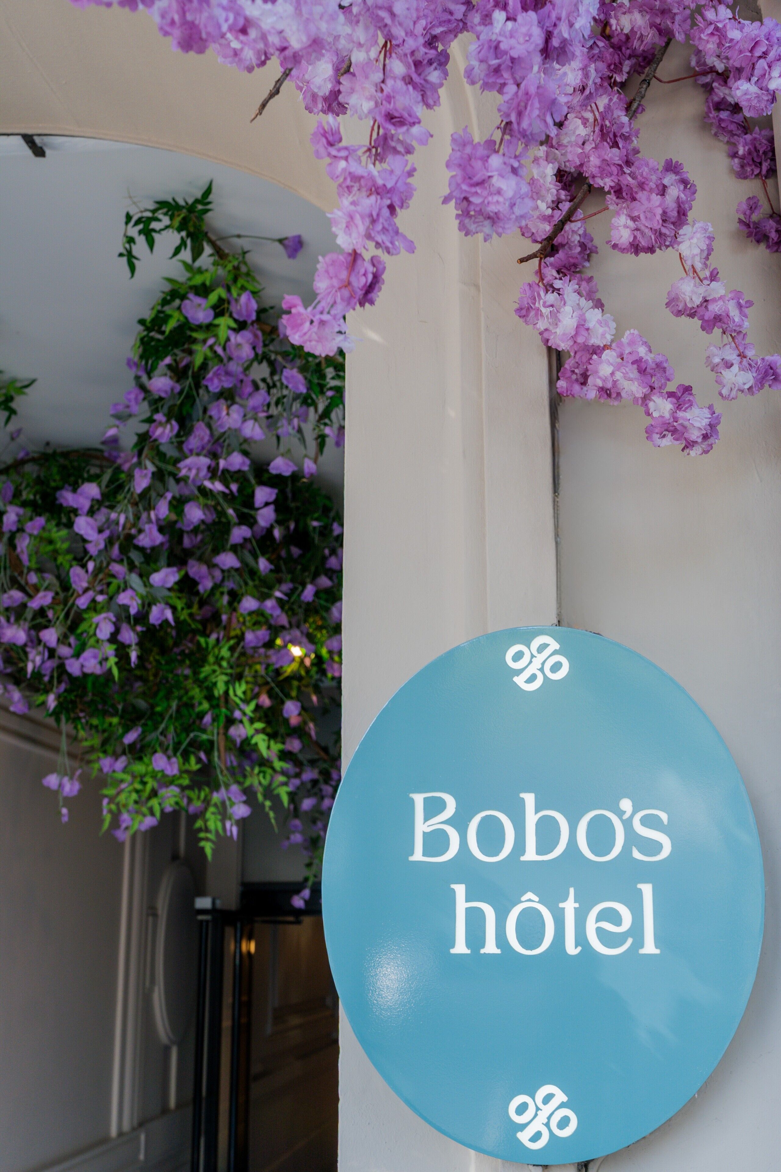 Photo - Bobo's hotel