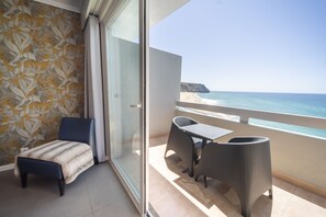 Superior kamer, 1 twee- of 2 eenpersoonsbedden, balkon, uitzicht op zee | Terras