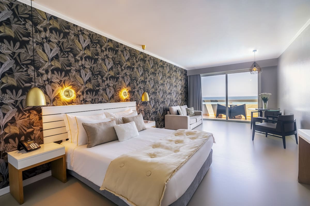 Superior Double or Twin Room, Balcony, Sea View | Minibar, in-room safe, blackout curtains, rollaway beds