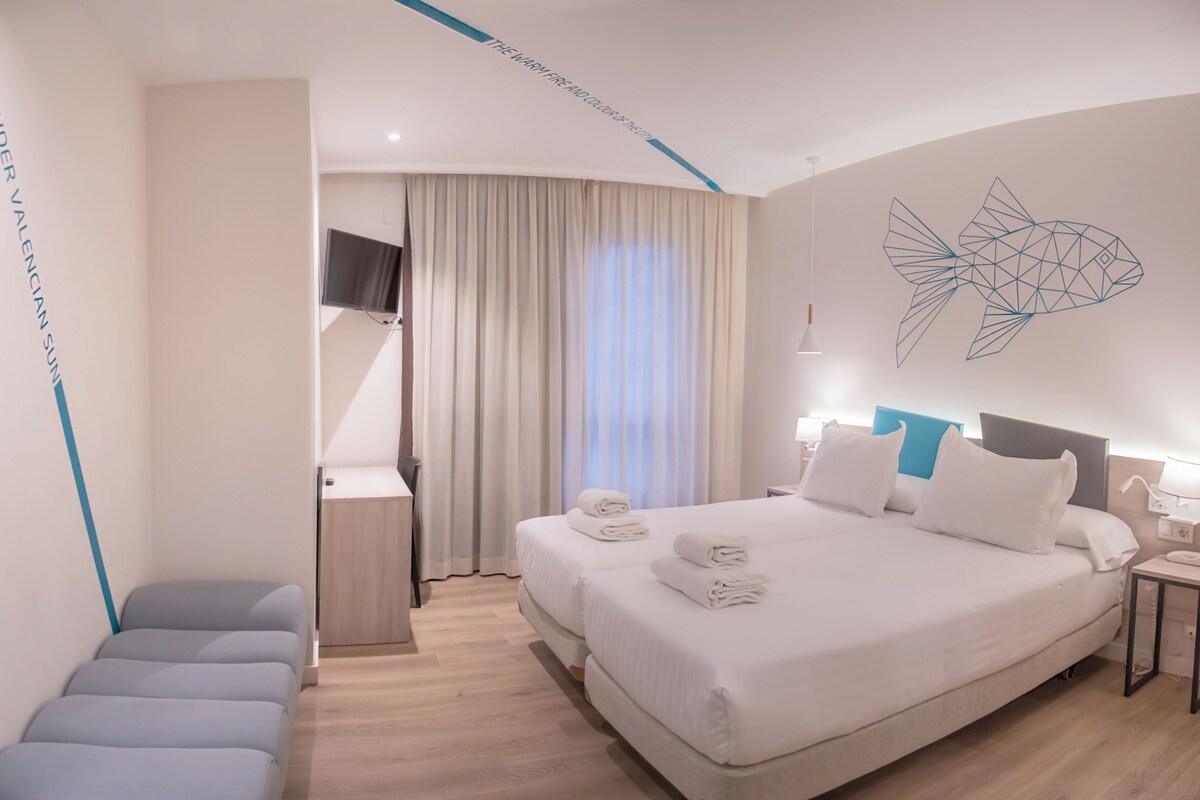 Double or Twin Room | Memory foam beds, minibar, in-room safe, desk