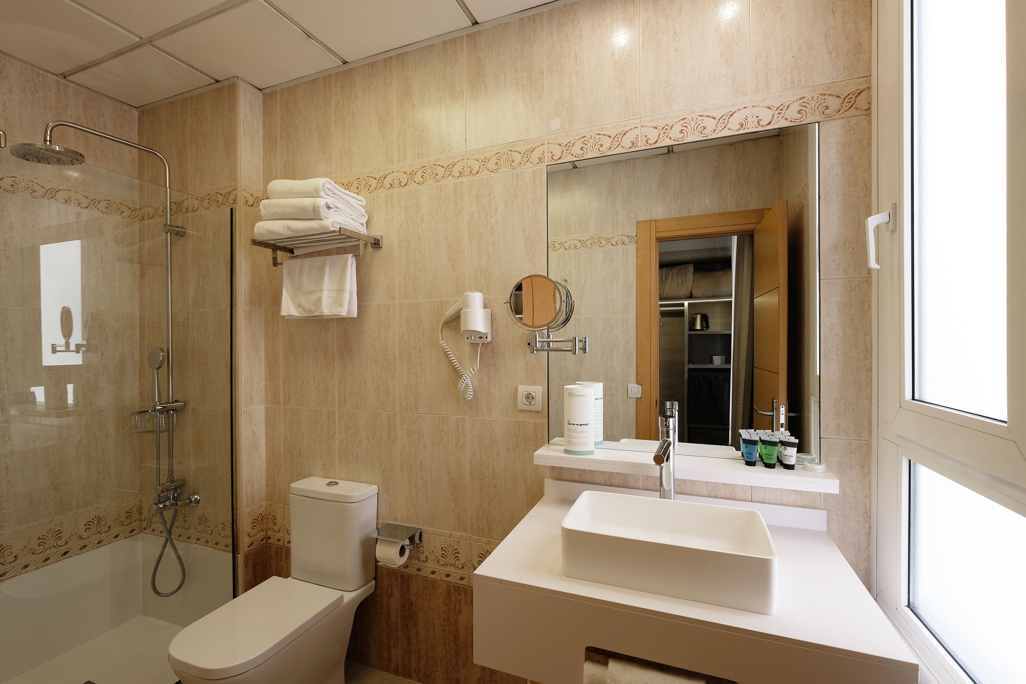 double or twin room | bathroom | shower, free toiletries, hair dryer, towels