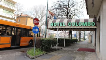 Entrée de l’hébergement