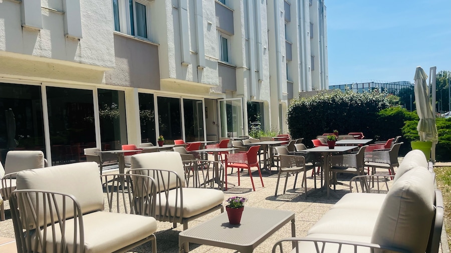 Brit Hotel Bordeaux Aéroport - Le Soretel
