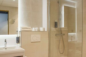 Ropa de cama de alta calidad y escritorio 