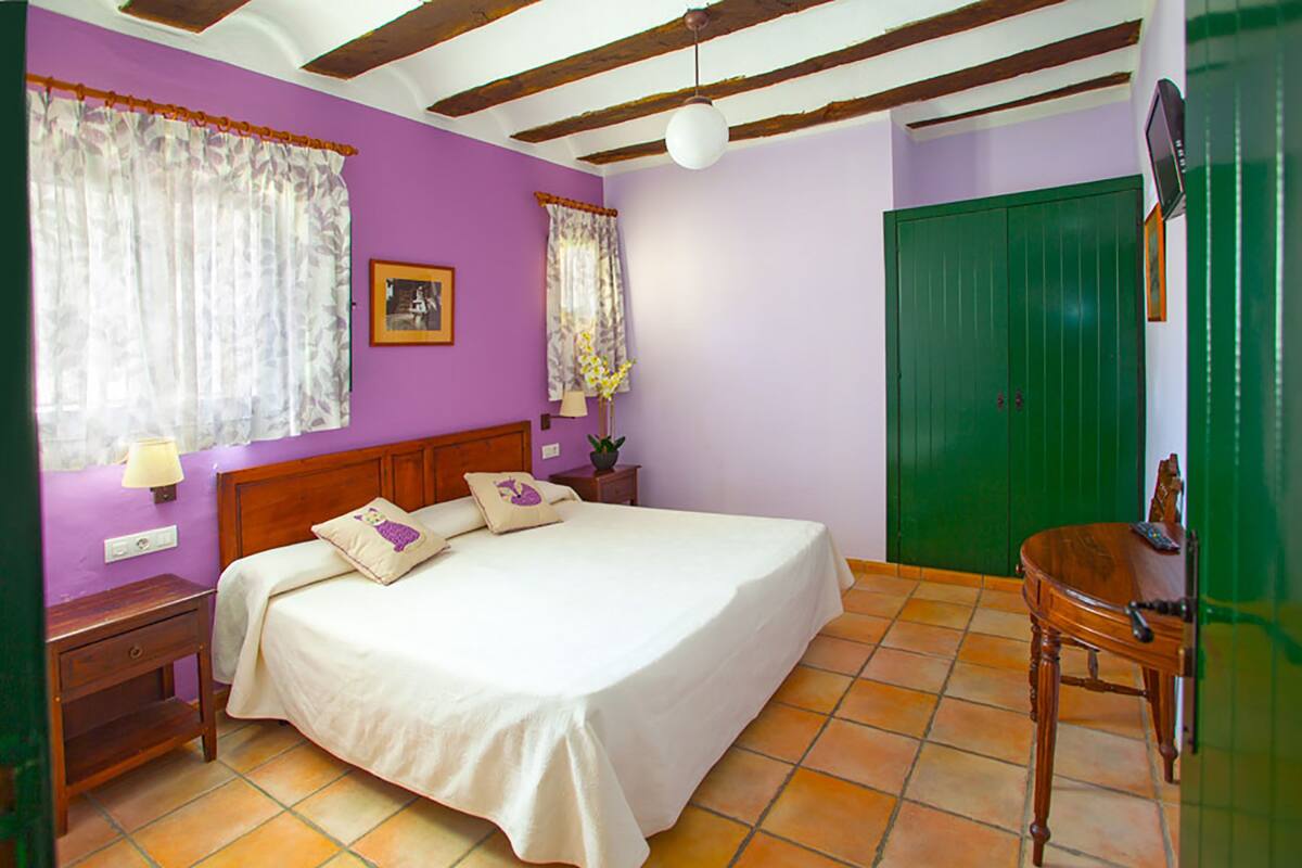 Family Room | Blackout curtains, free cots/infant beds, rollaway beds, free WiFi