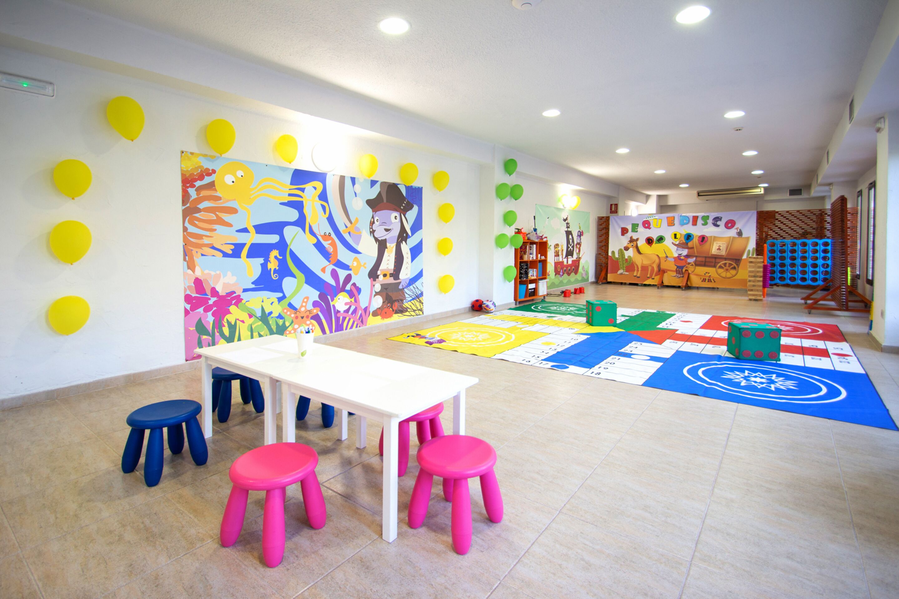 children’s play area – indoor