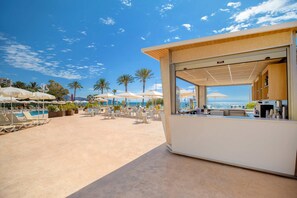 Terrace/patio - Hotel Servigroup Trinimar (Benicassim)