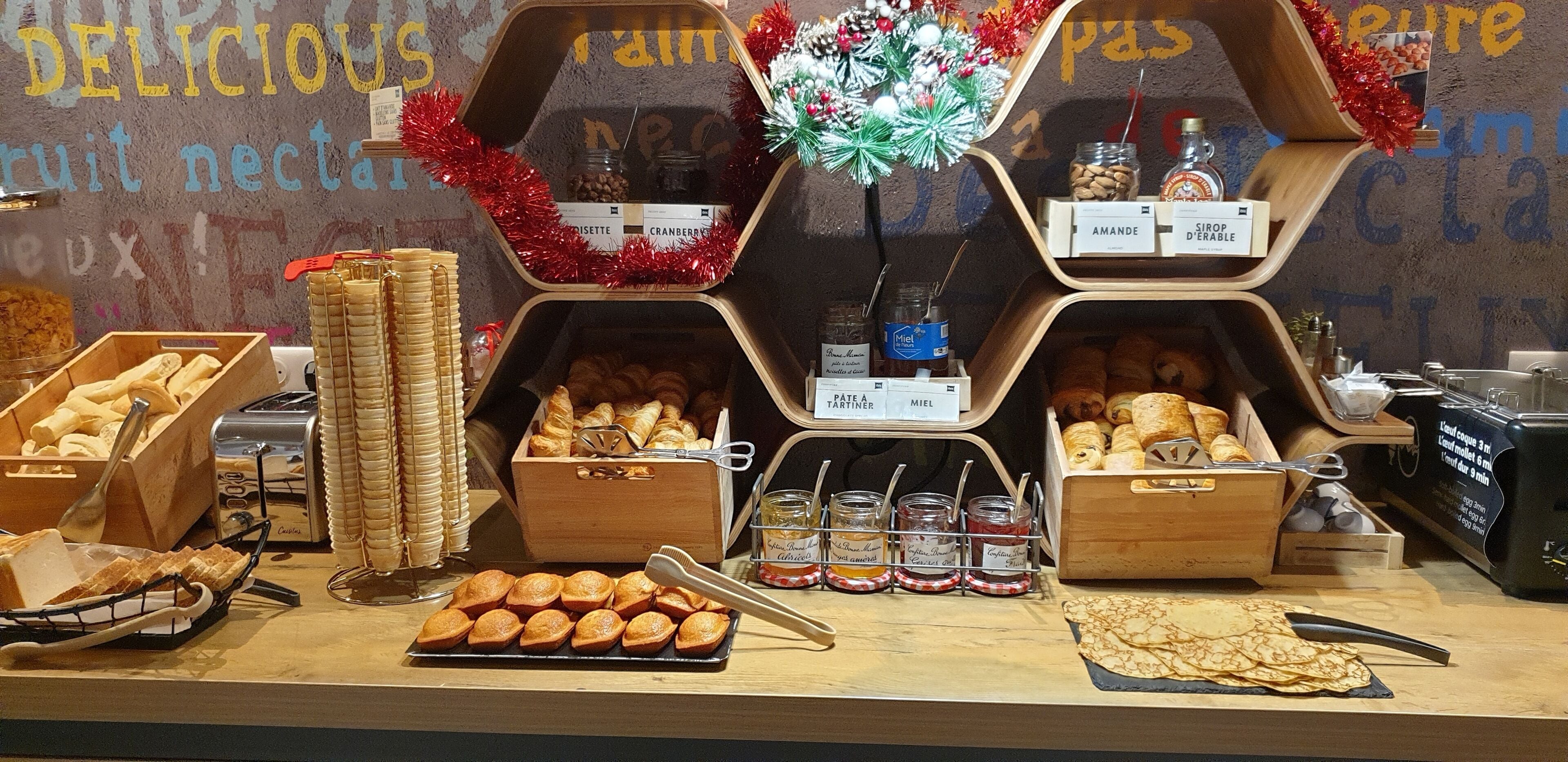 daily buffet breakfast (eur 13.90 per person)