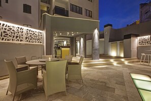 Terrace/patio - Hotel Palladium (Palma de Mallorca)