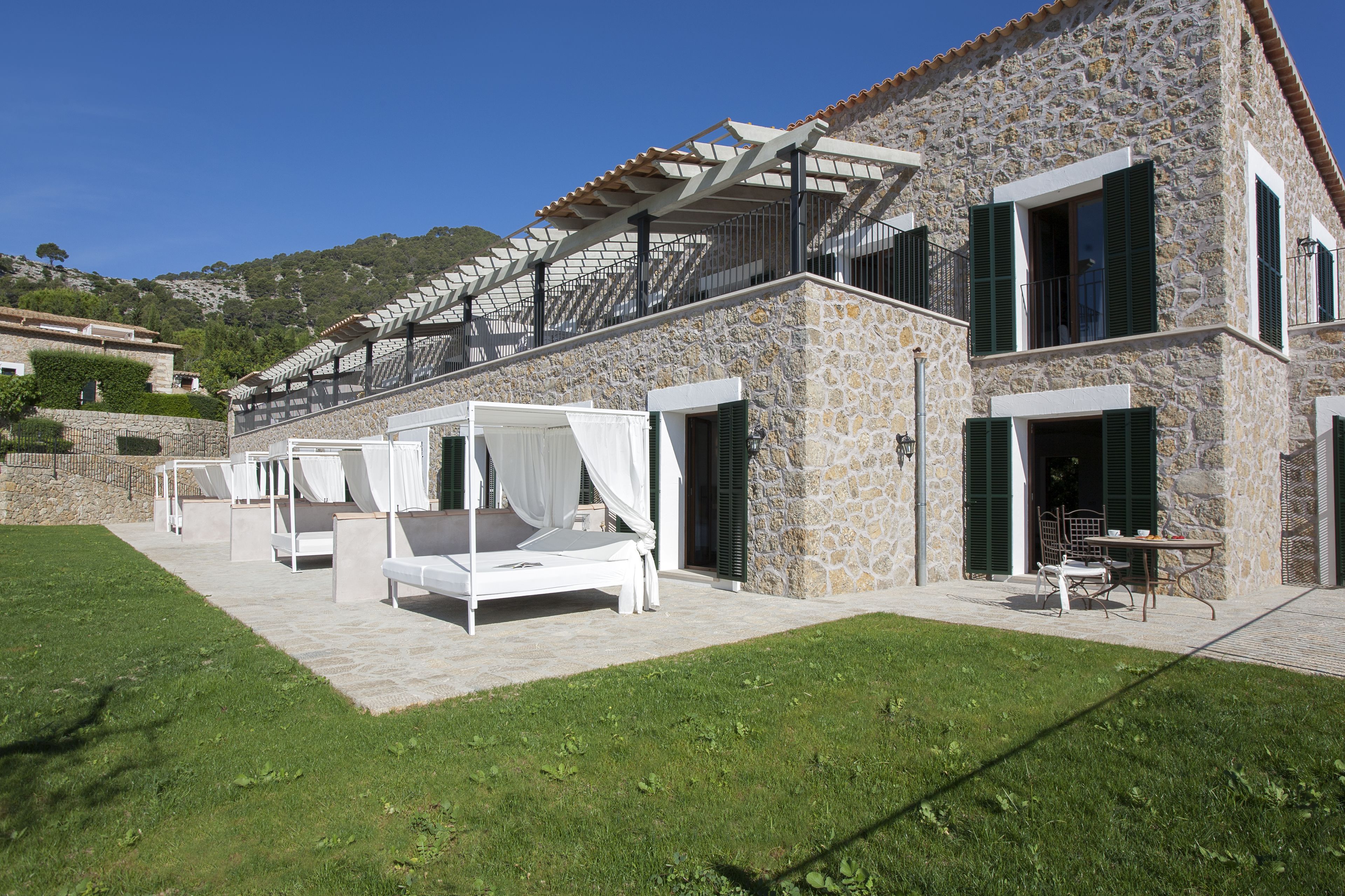 suite | 1 bedroom, in-room safe, iron/ironing board, free wifi