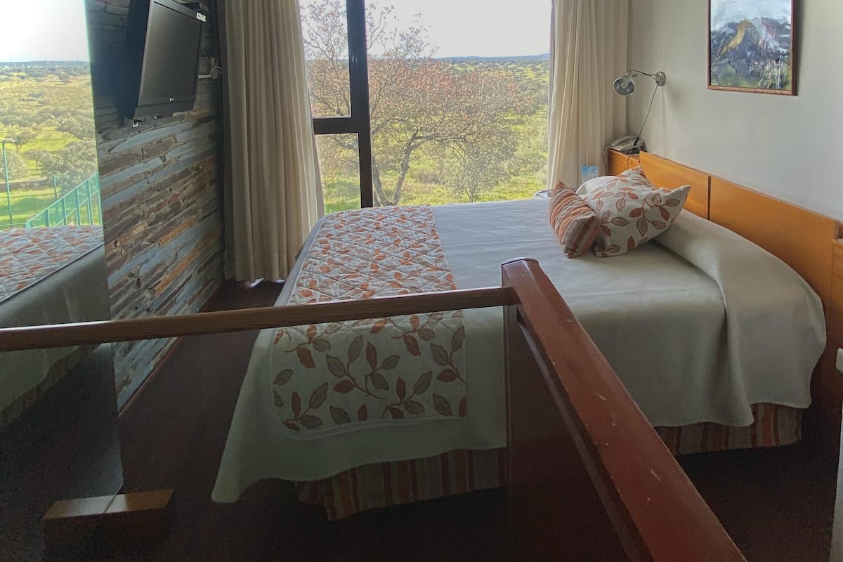 duplex | 1 bedroom, in-room safe, desk, blackout curtains