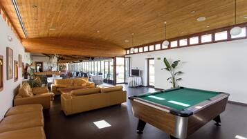 Bar (en el alojamiento)