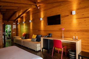 Studio Suite, 1 King Bed
