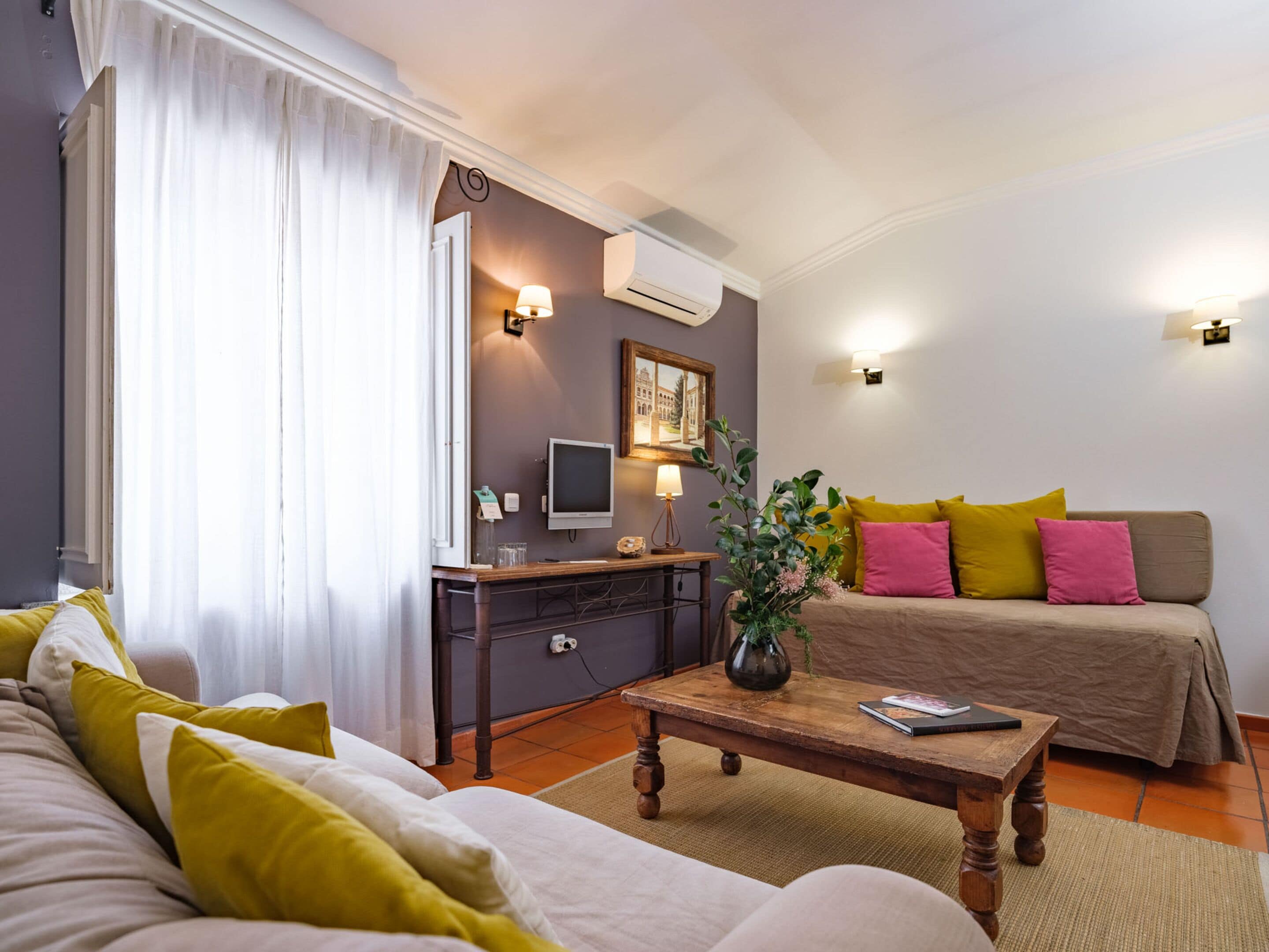 suite, 1 king bed | living room | lcd tv