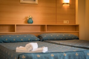 1 chambre, bureau, Wi-Fi gratuit, draps fournis