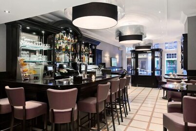 Hotel Luxer