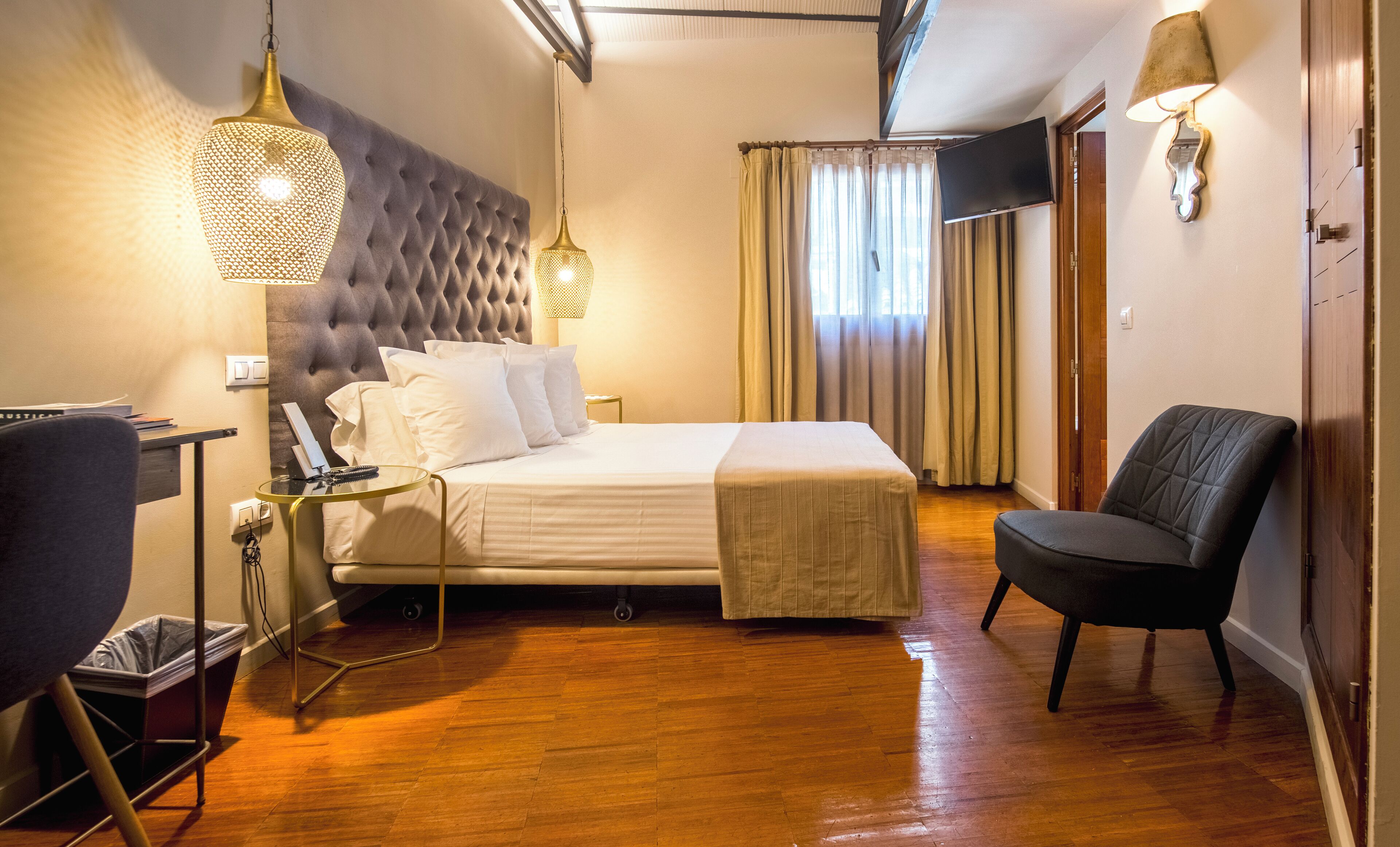 double room (with extra bed) | in-room safe, desk, soundproofing, iron/ironing board