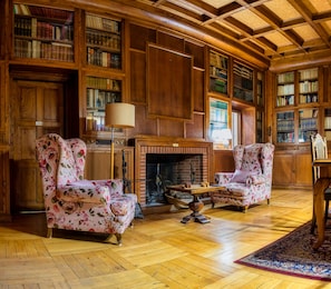 Interior - Els Jardins De La Martana (Besalu)
