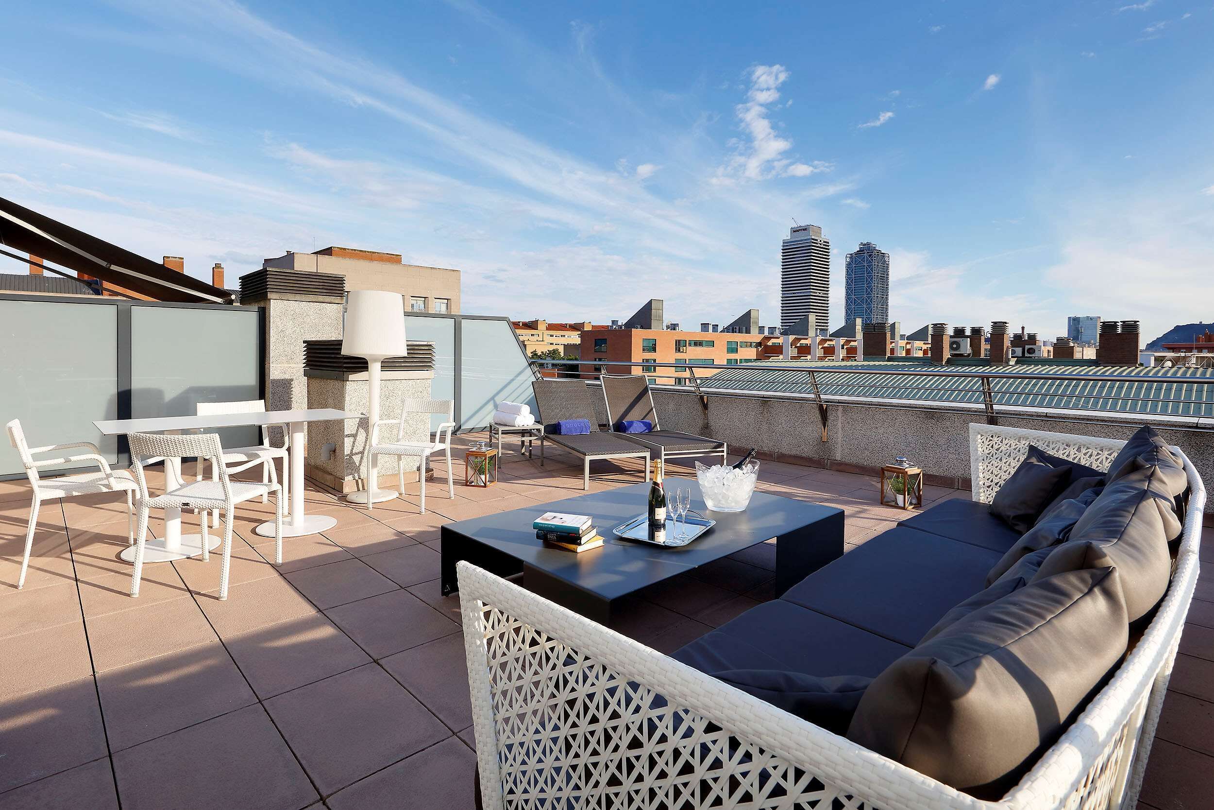 hypo-allergenic bedding, minibar, in-room safe, desk