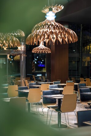 Breakfast, lunch, dinner served; pool views  - Hotel SB Icaria (Barcelona)