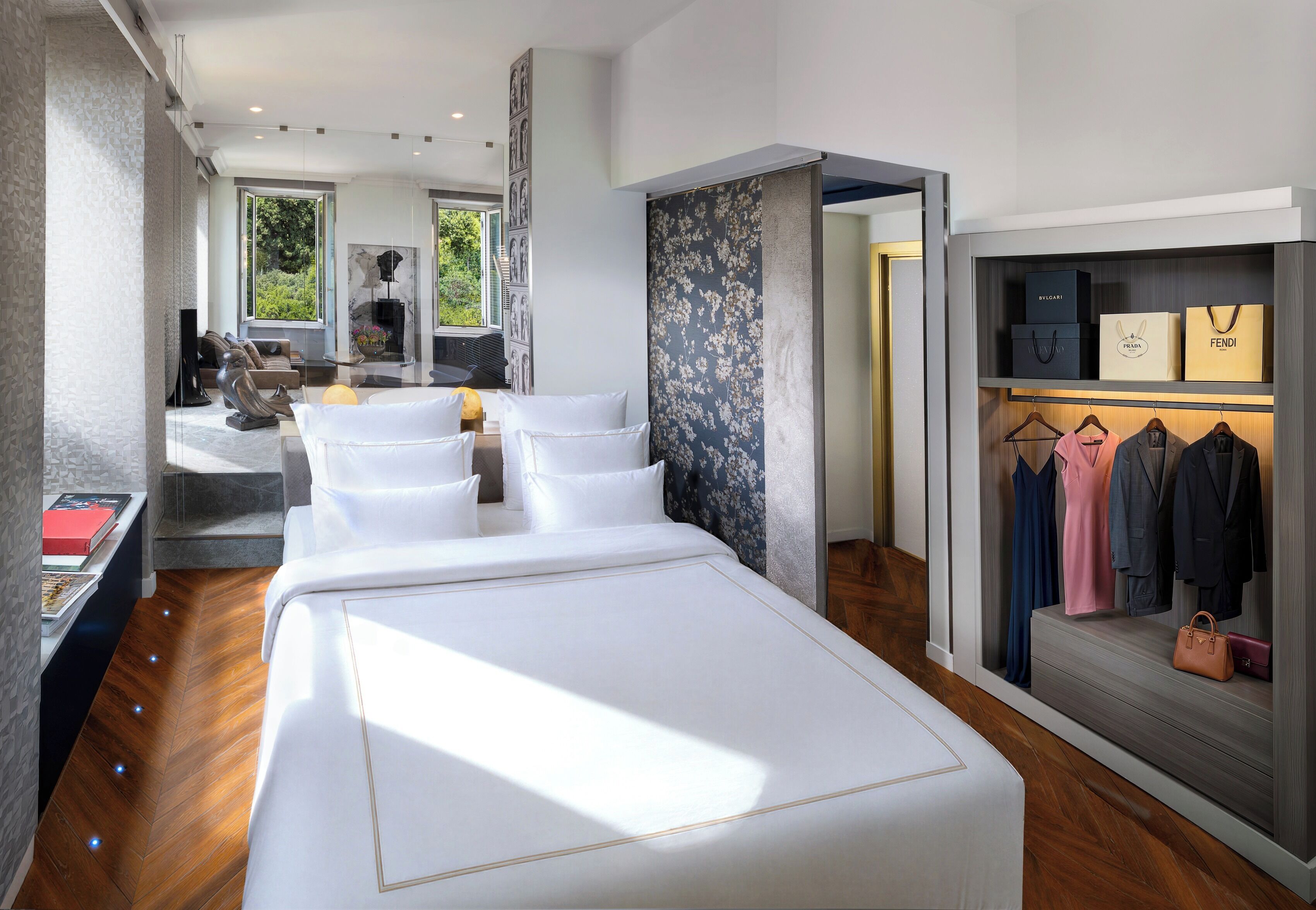 Colosseo Suite | Literie de qualité supérieure, matelas mémoire de forme, minibar