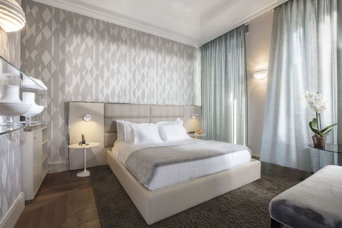 Prestige Double Room | Premium bedding, memory foam beds, minibar, in-room safe