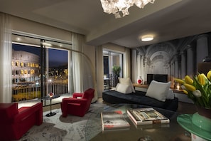 Suite Gallery, 1 habitación | Ropa de cama de alta calidad, colchones viscoelásticos, minibar