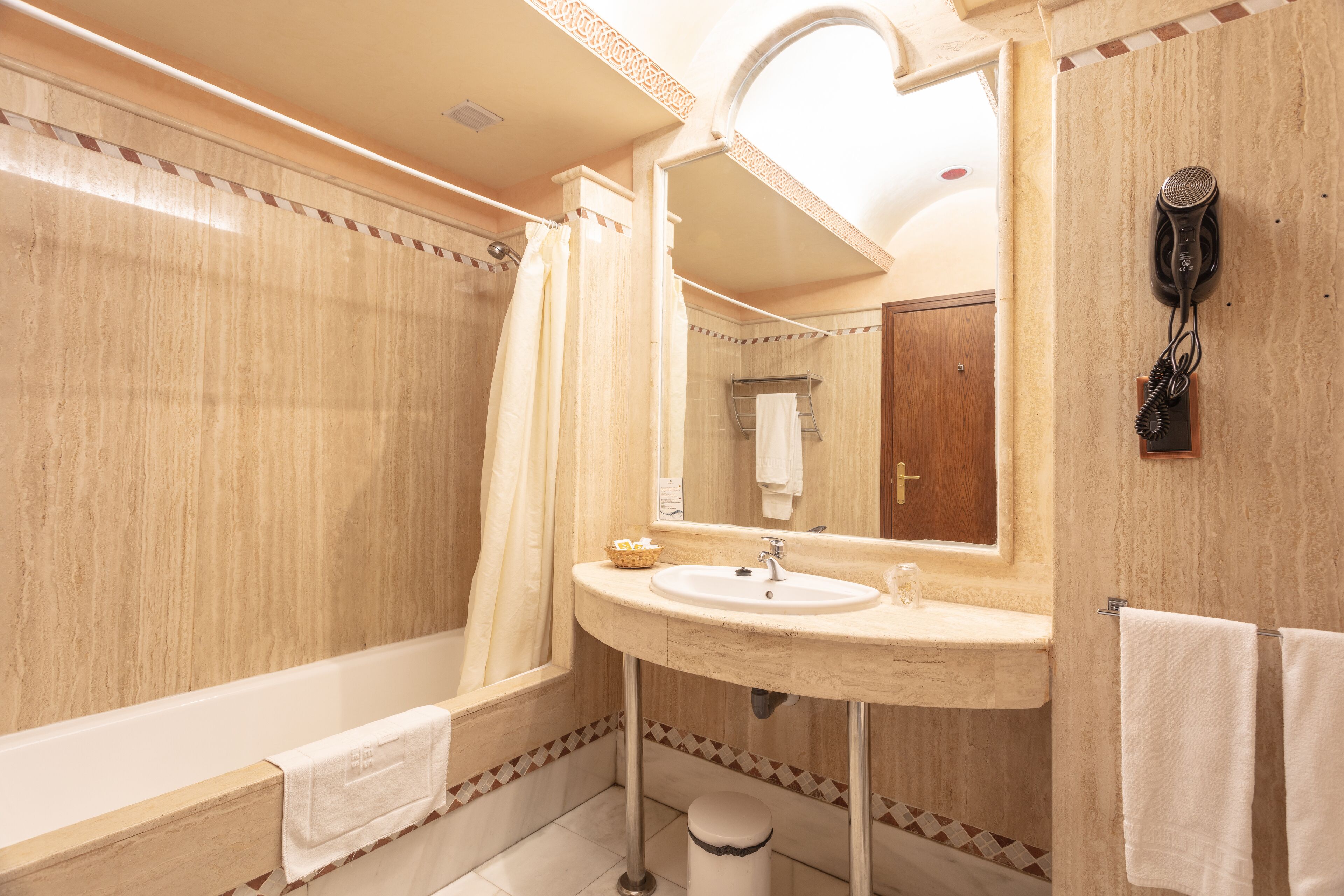 Foto - Hotel Abades Guadix