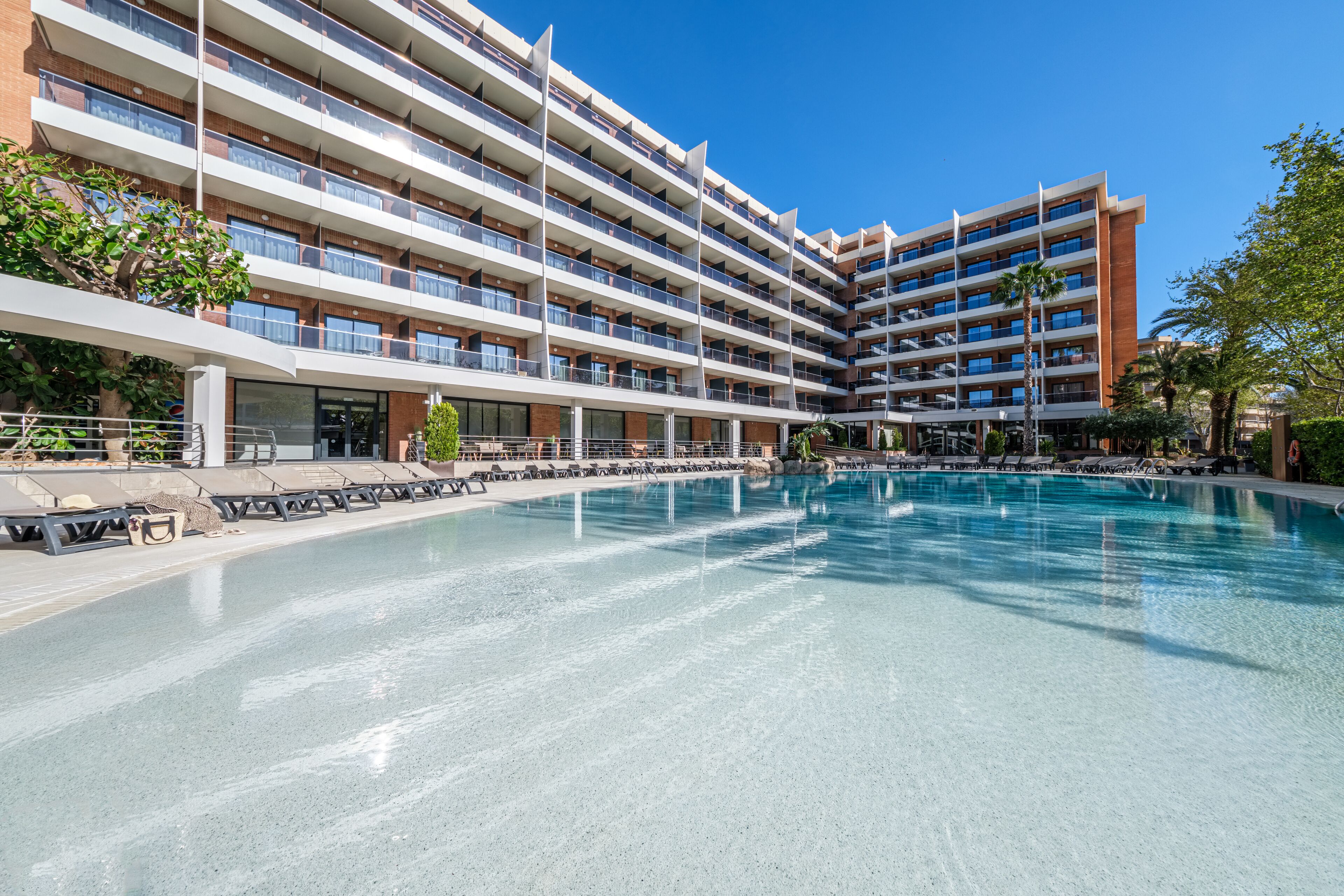 Photo - Hotel California Garden