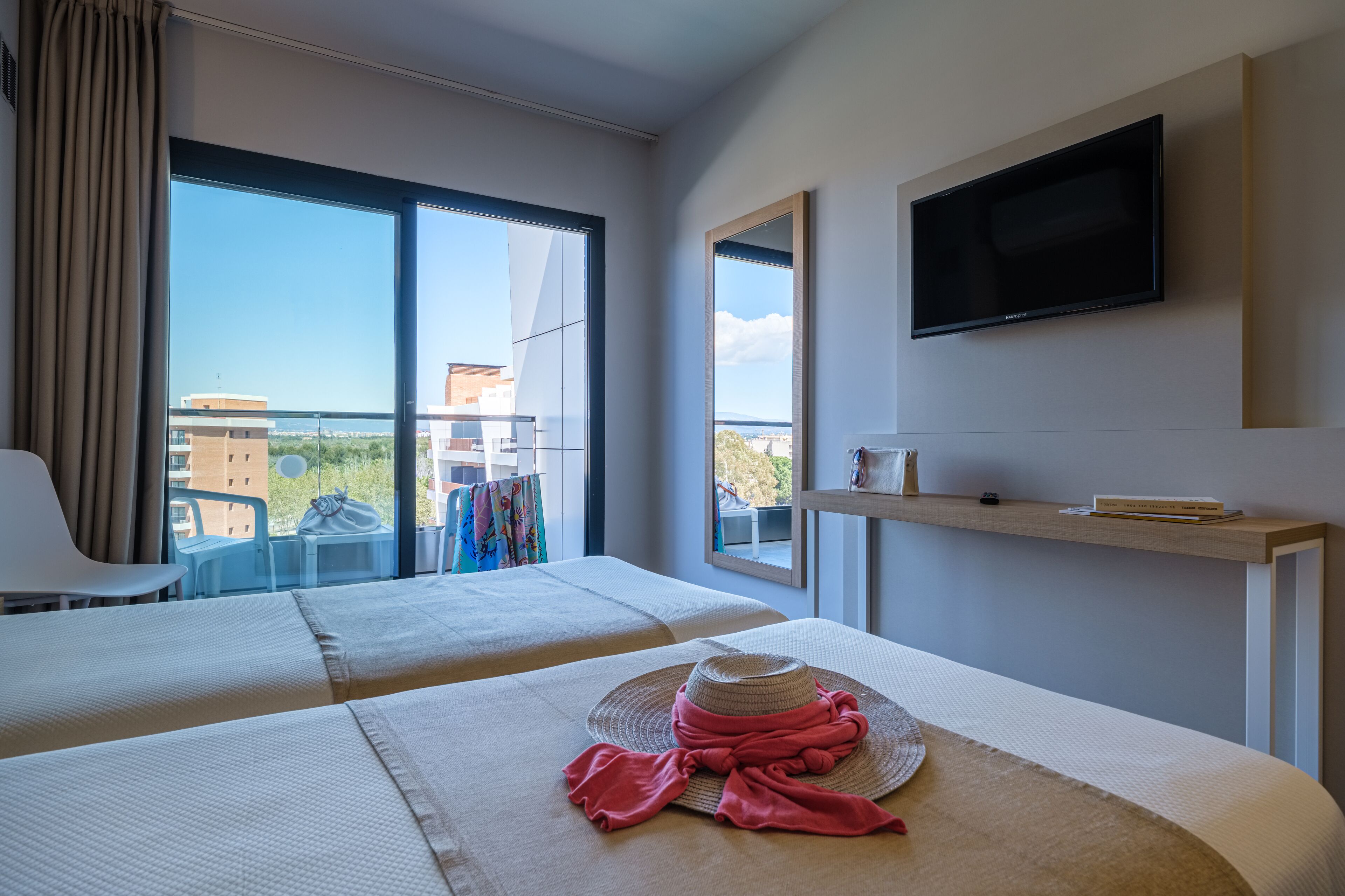 Photo - Hotel California Garden