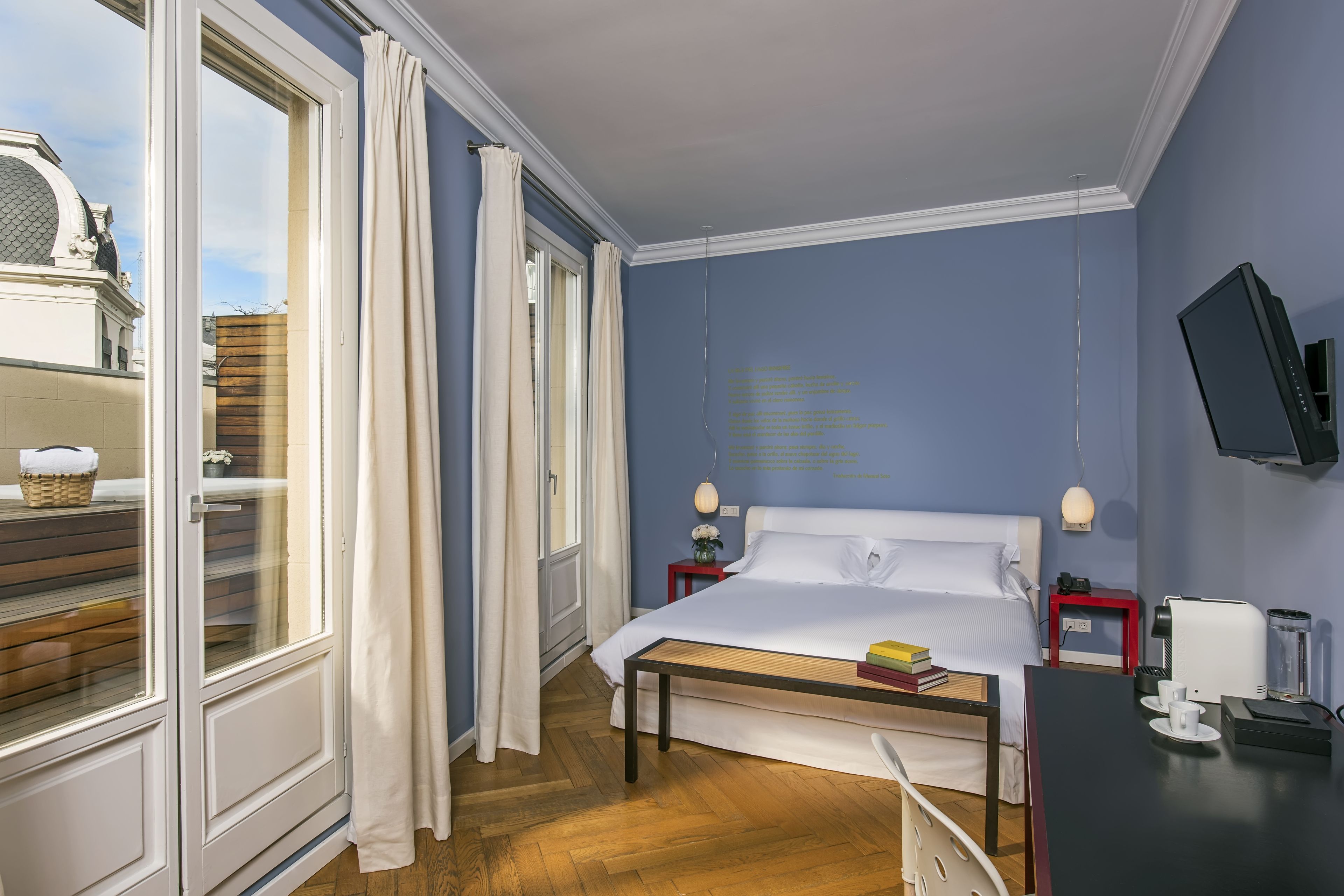 premium bedding, minibar, in-room safe, individually decorated