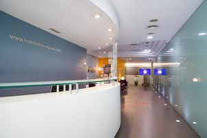 Mostrador para check-in y check-out