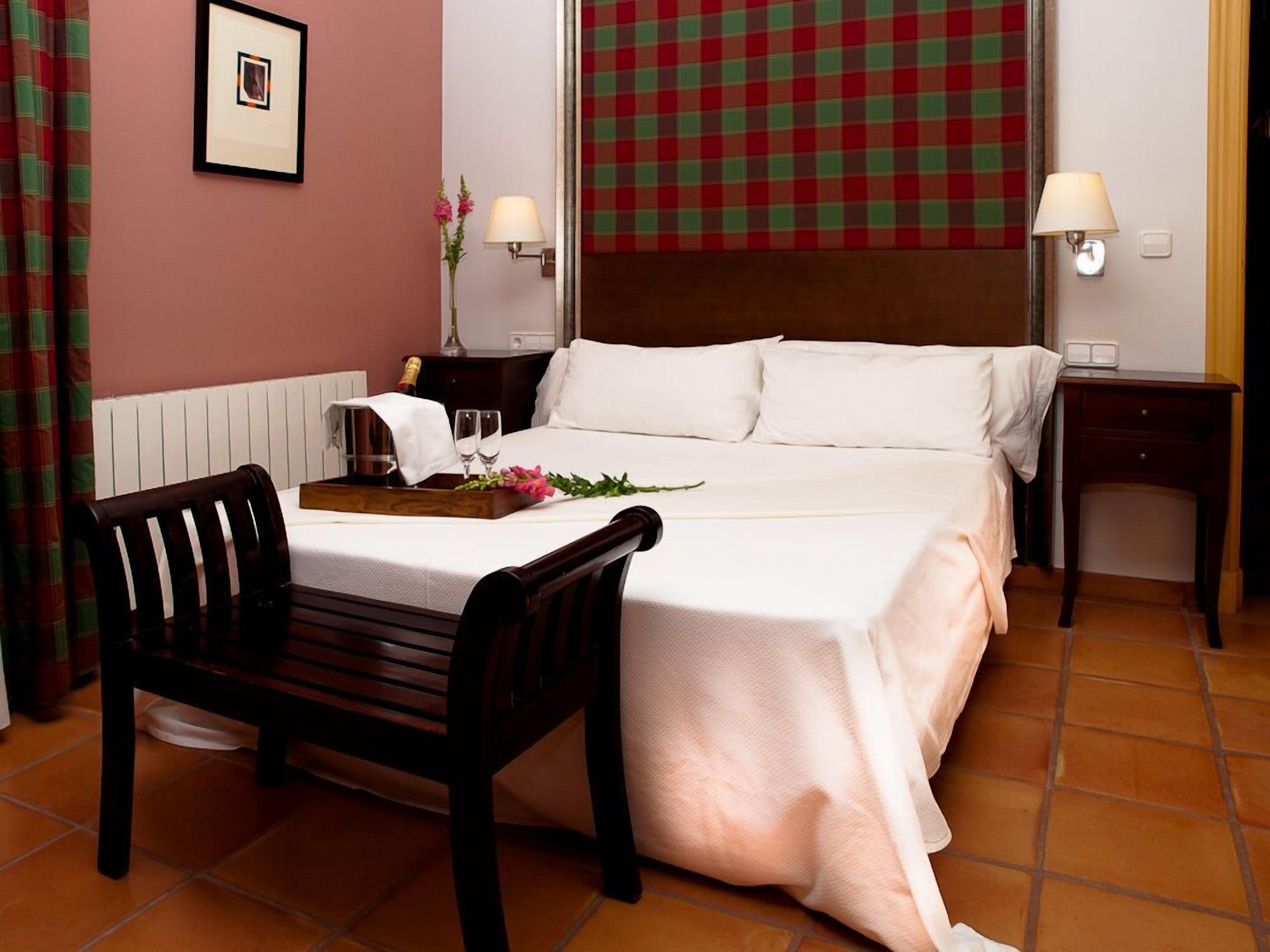 minibar, in-room safe, desk, iron/ironing board