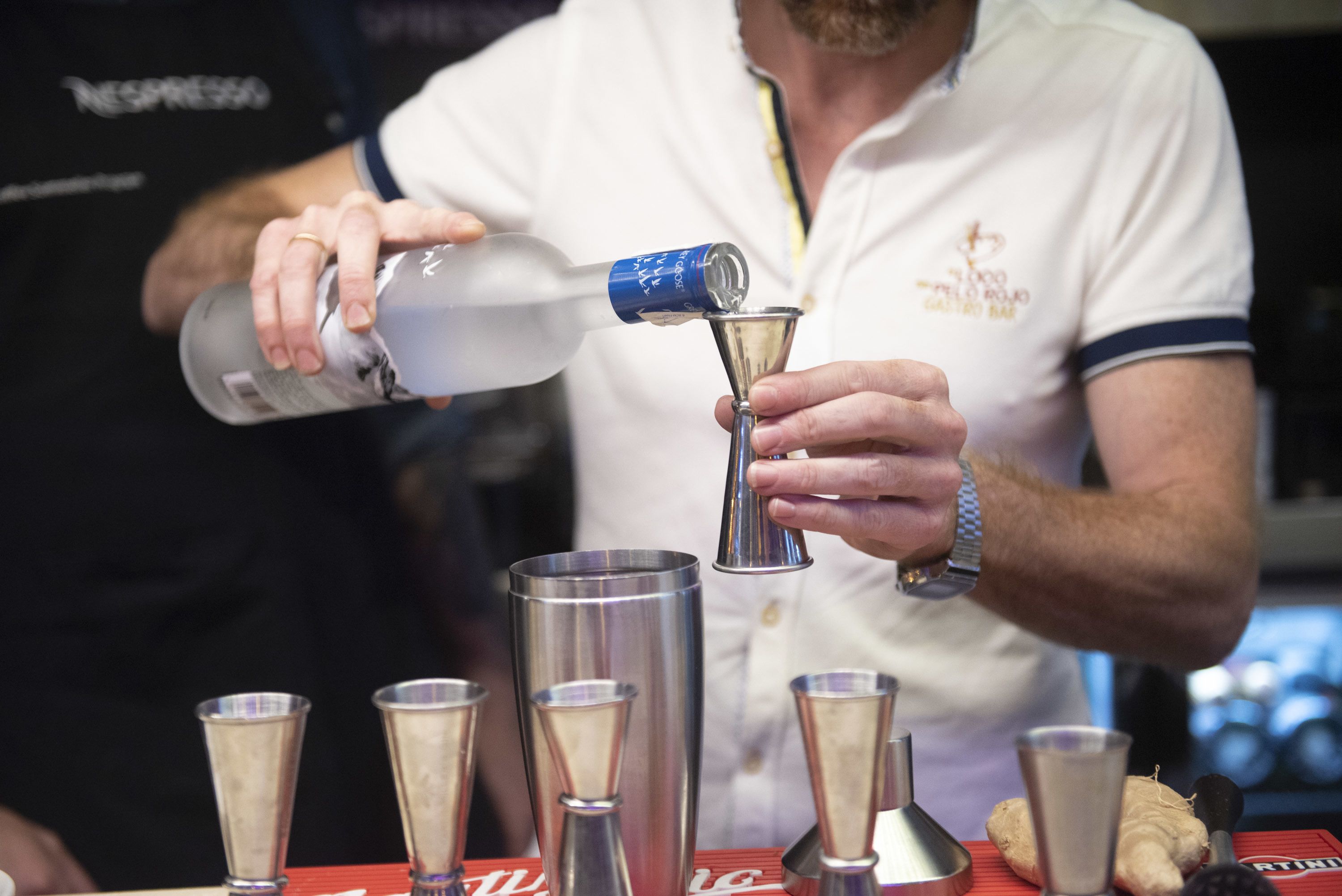 lunch and dinner served, fusion cuisine