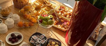 Kyriad Orange Centre